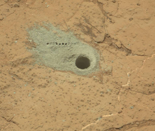 Illustration for article titled 8 Places Where the Curiosity Rover Left Drill Holes on Mars